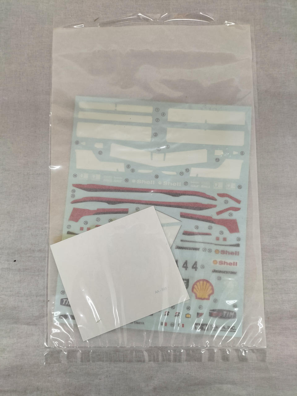TAMIYA 1/20 Grand Prix Collection FERRARI F1-2000 - Banzai Thrifting | BanzaiHobby