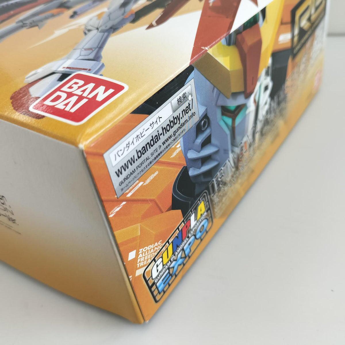 Bandai RG Destiny Gundam Heine Westenfull Scholar 'Mobile Suit Gundam SEED DESTINY'