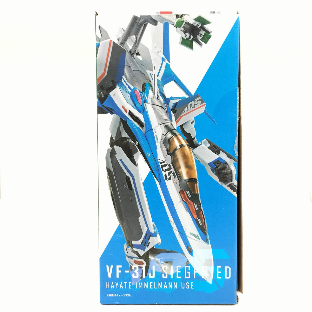 Bandai DX Chogokin VF-31J Siegfried (Hayate Immelmann's Unit)