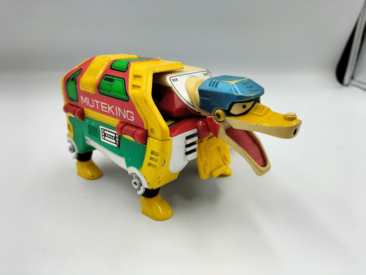 Poppy DX Chogokin Saizans: The Unbelievable Warrior Muteking