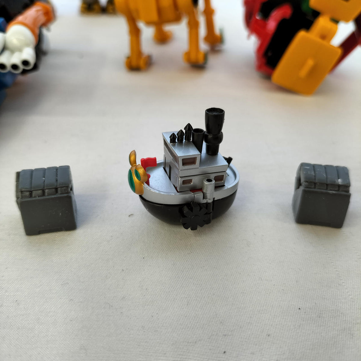 BANDAI Chogokin Super Combination King Robo Mickey & Friends