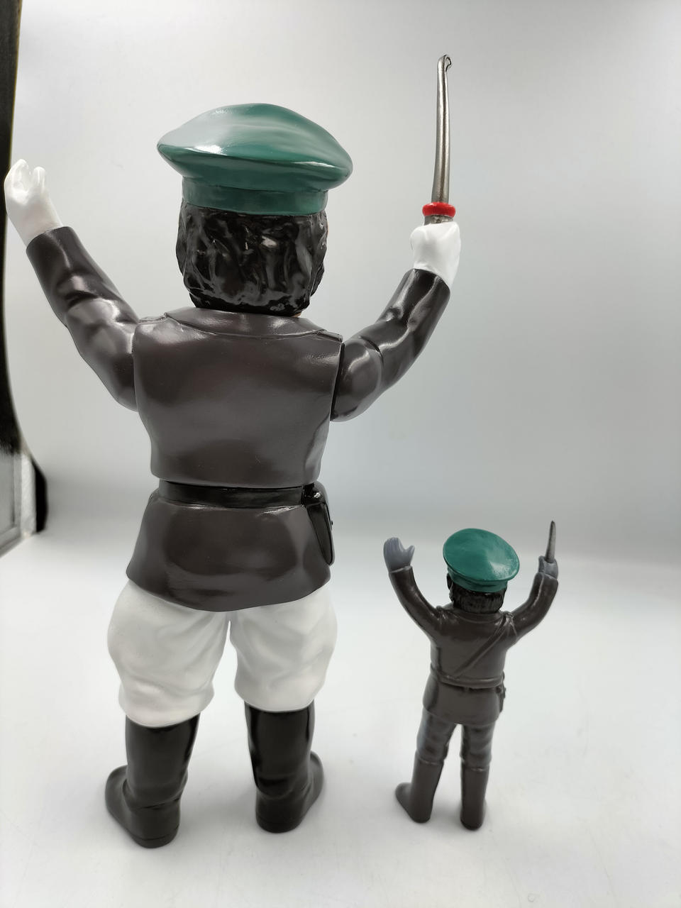 Medicom Toy Soft Vinyl Figure Colonel Zol