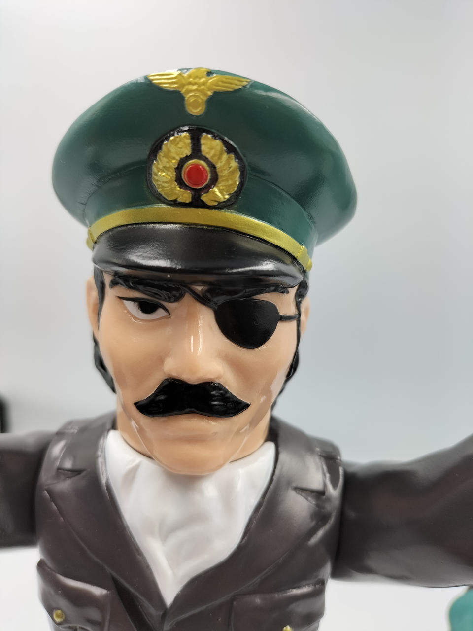 Medicom Toy Soft Vinyl Figure Colonel Zol