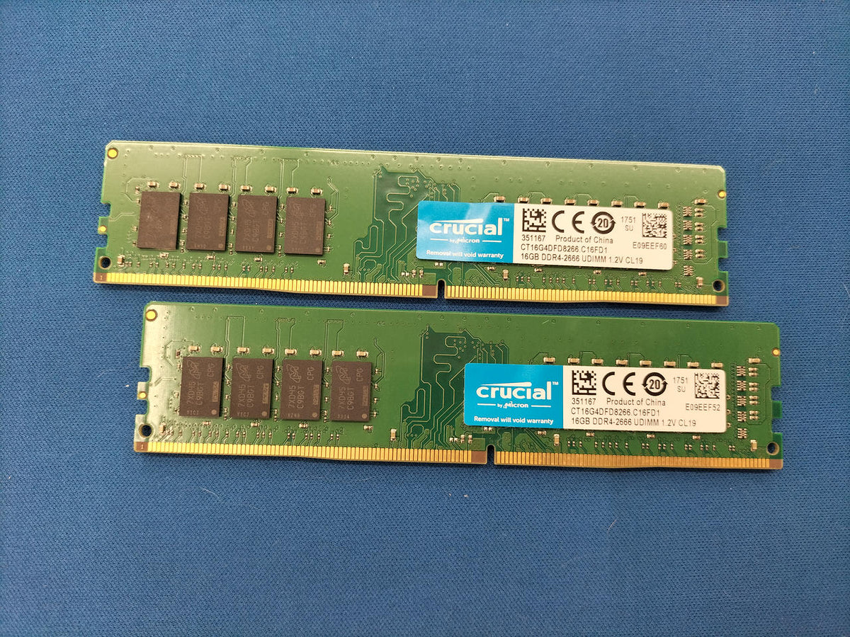 CRUCIAL PC Memory CT2K16G4DFD8266