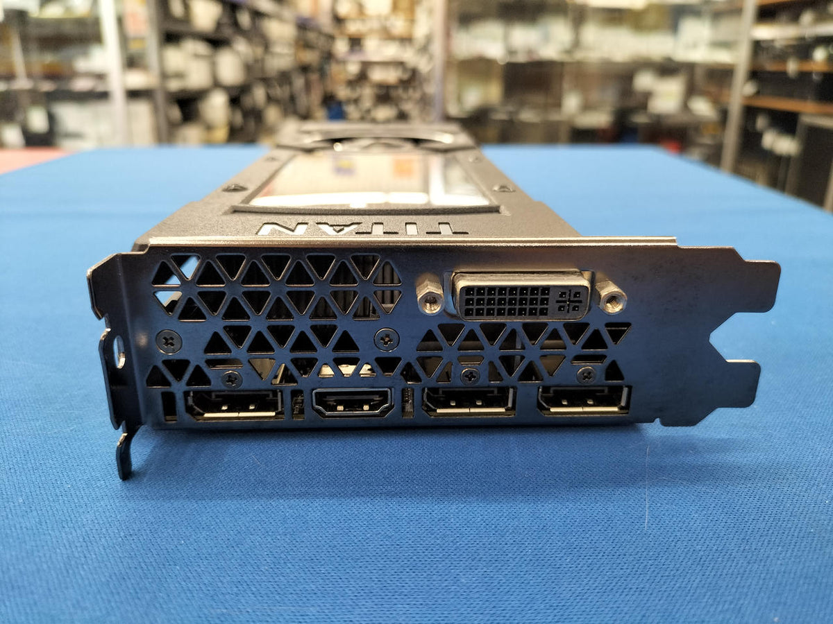 NVIDIA Graphics Board: NTITAN X 12GD5
