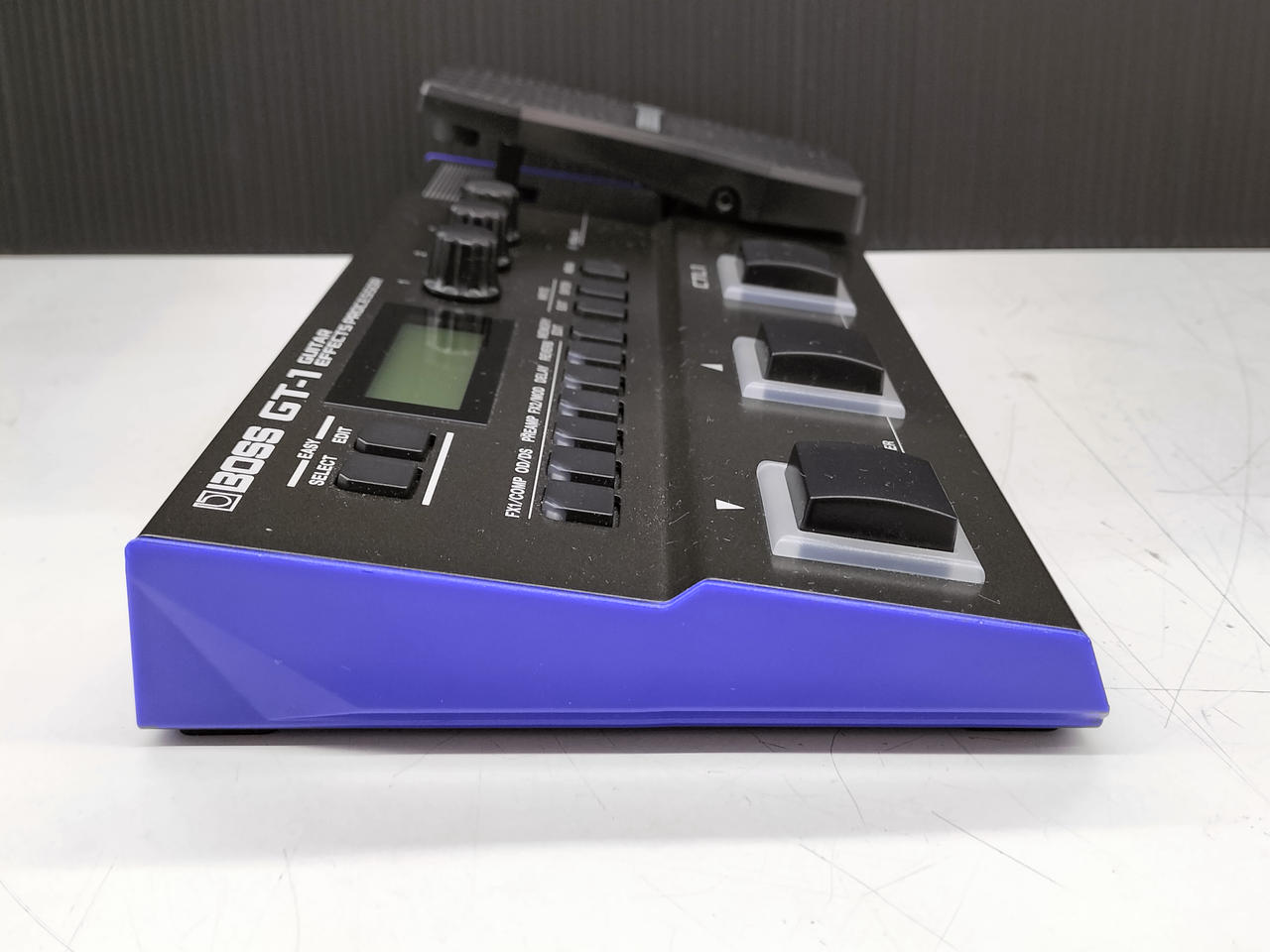 BOSS Multi-Effects GT-1 – BanzaiHobby