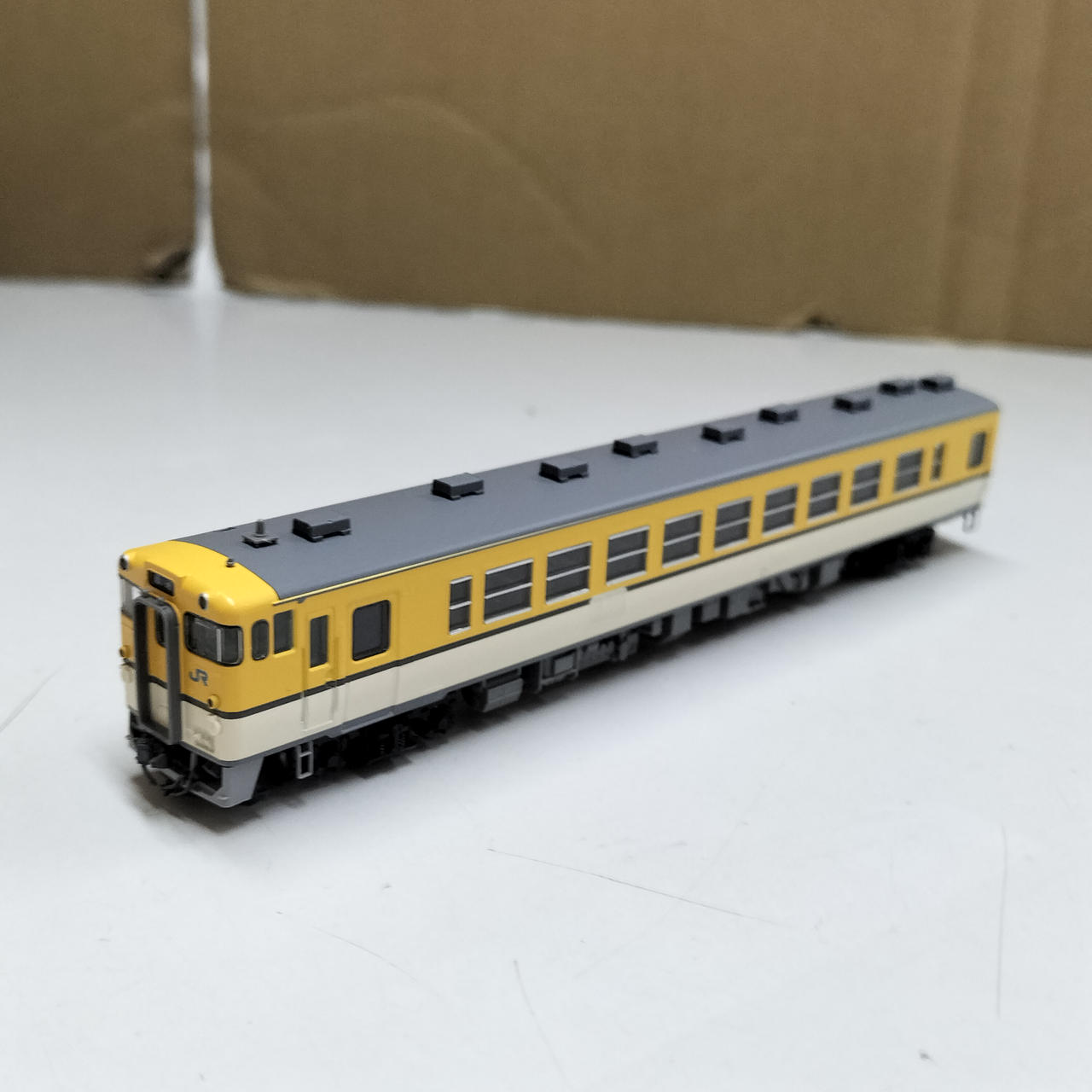 TOMIX KiHa 47-0 Diesel Car Hiroshima Color 2-Color Set 98070