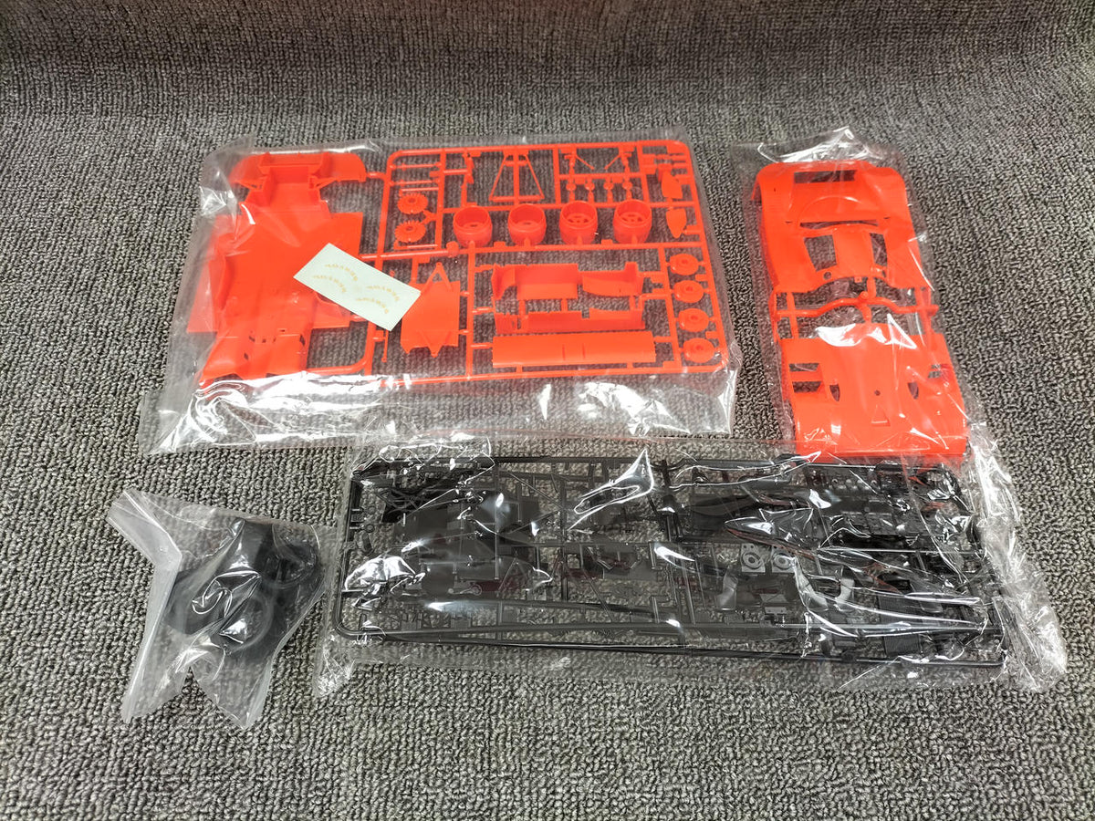 BANDAI 1/24 scale Mazda 787B