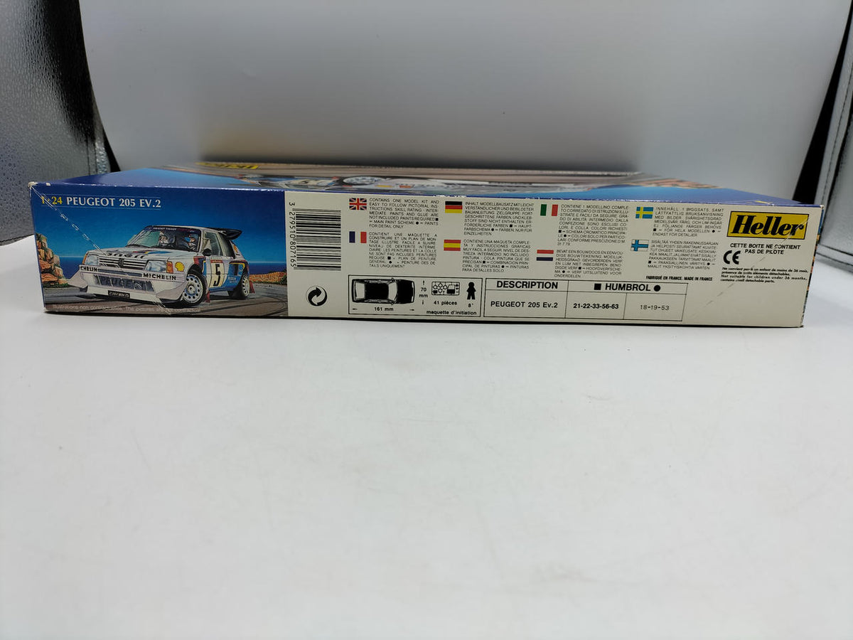 HELLER 1/24 Scale PEUGEOT 205 EV.2