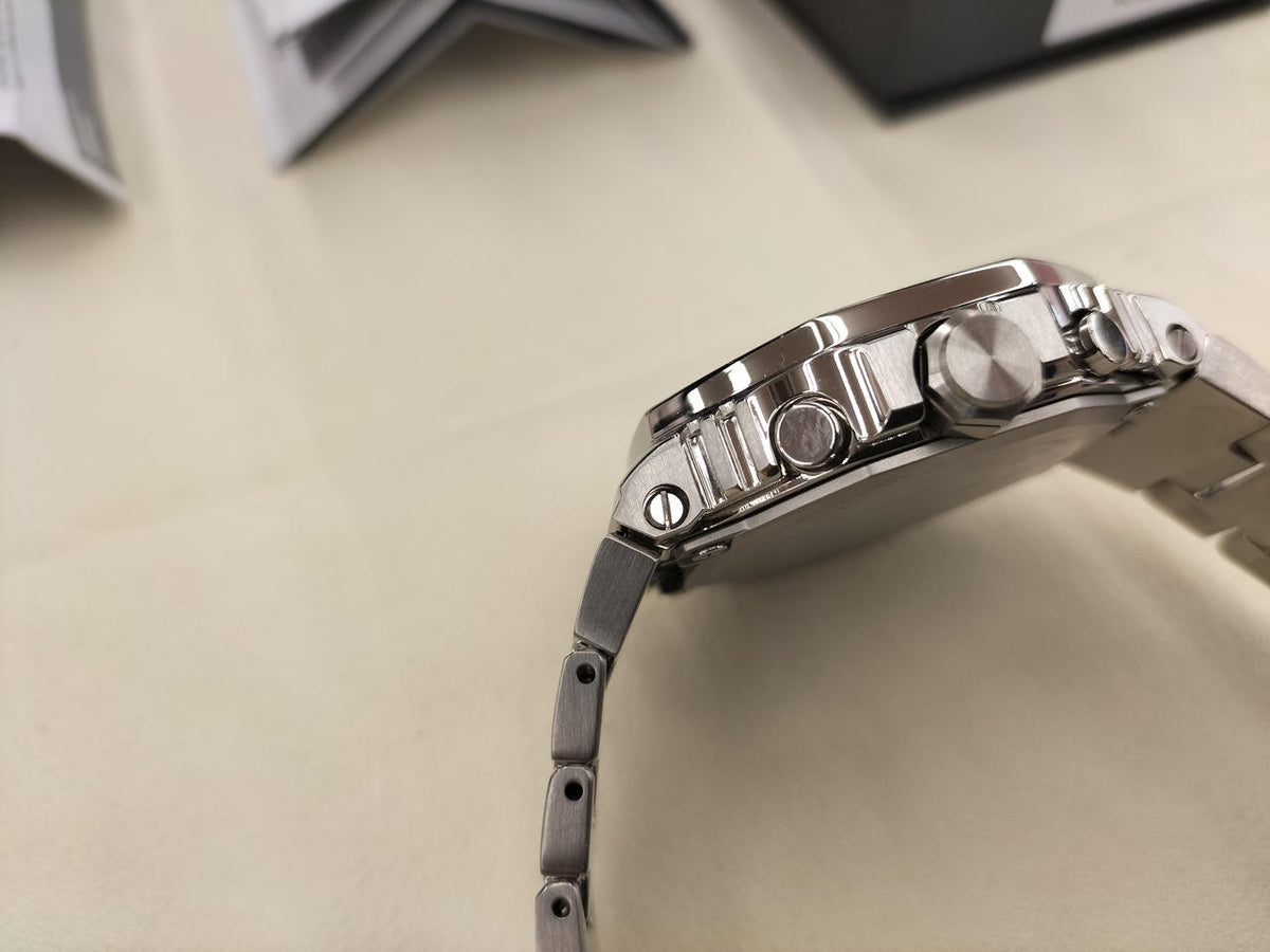 CASIO Quartz Analog Wristwatch GMC-B2100
