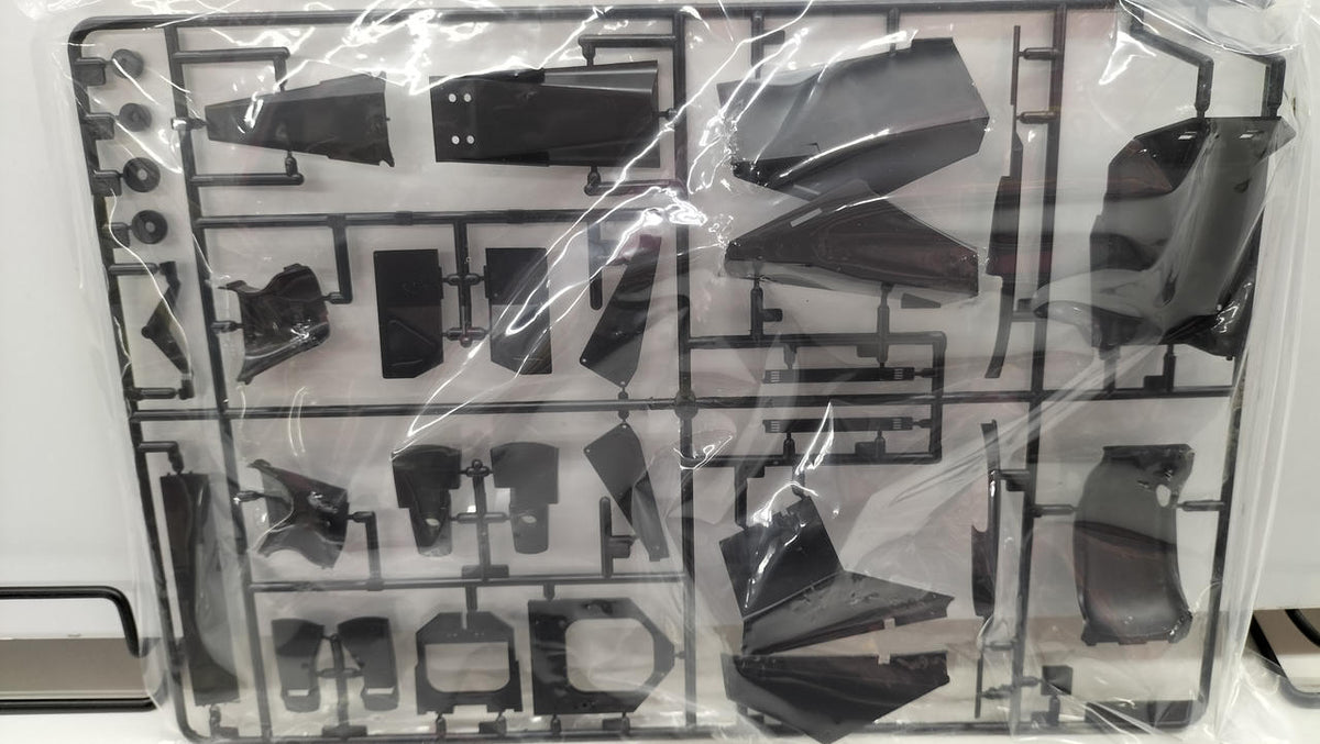 Tamiya 1/12 Plastic Model McLaren MP4/6 Honda