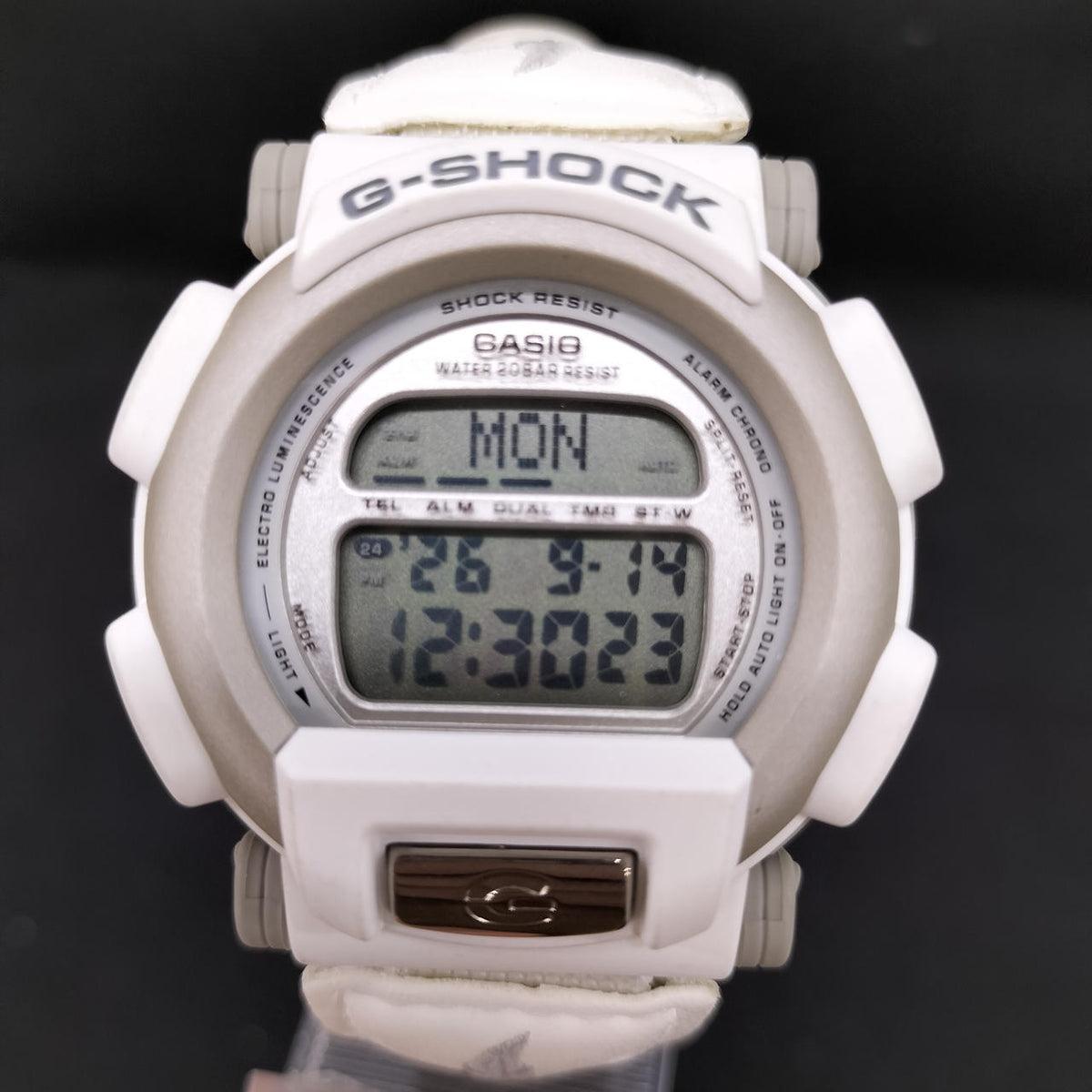 CASIO G-SHOCK DW-003