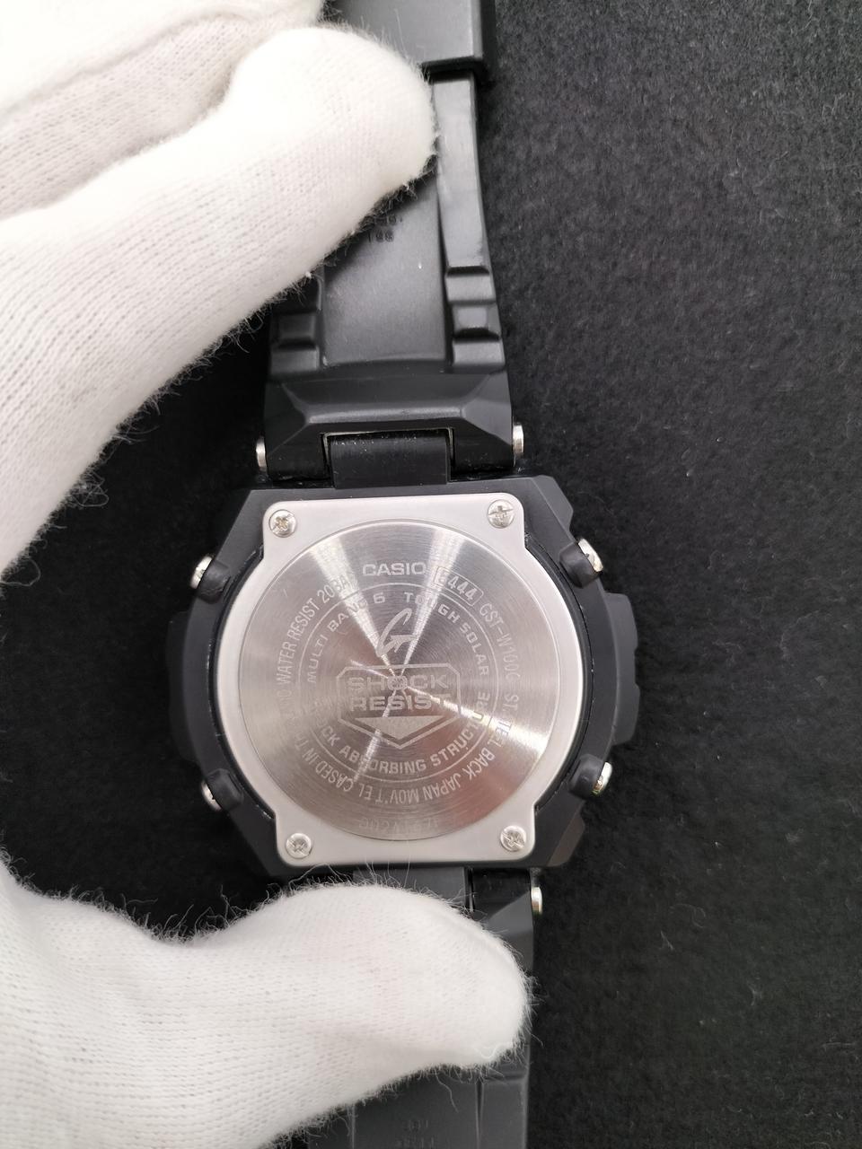 CASIO G-SHOCK/G-STEEL GST-W100G