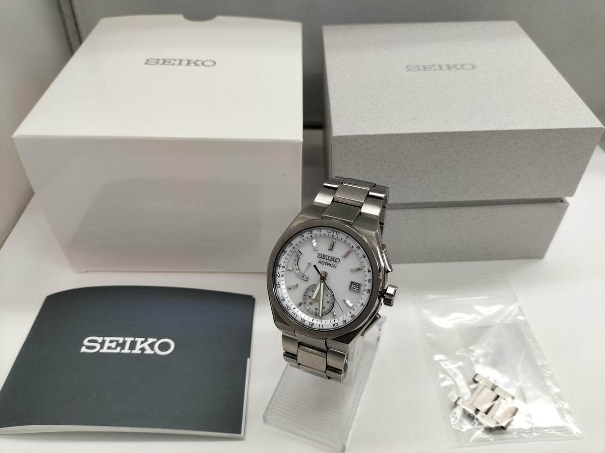 SEIKO Solar Quartz SBXY085