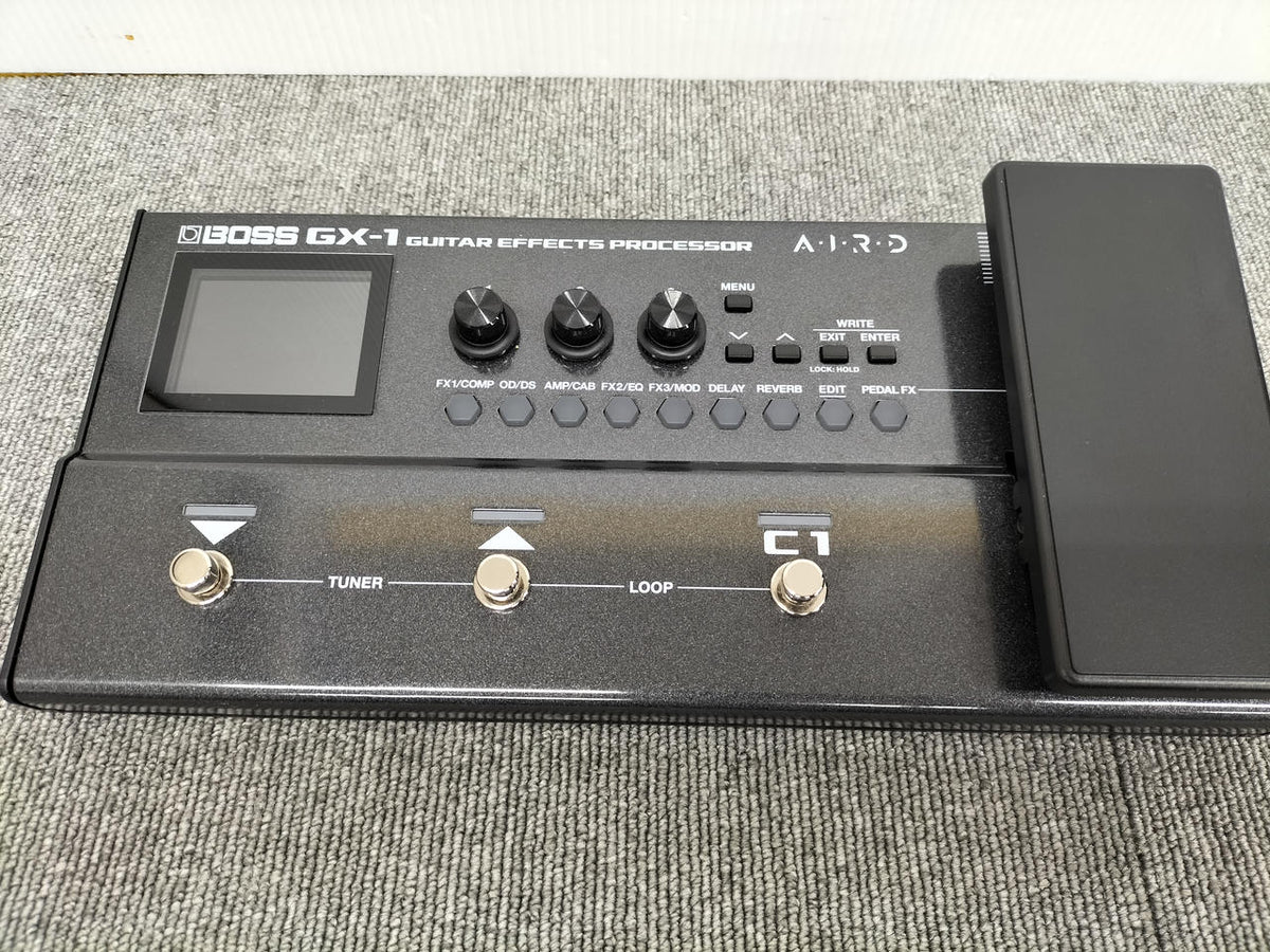 BOSS Multi-Effects Pedal GX-1