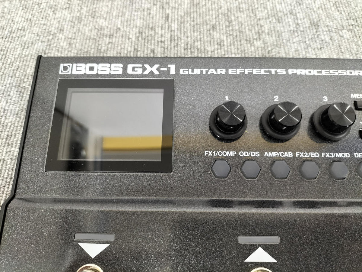 BOSS Multi-Effects Pedal GX-1