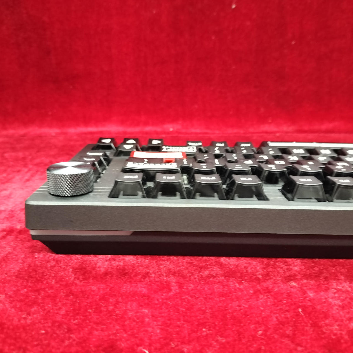 DAREU Gaming Keyboard EK75RT