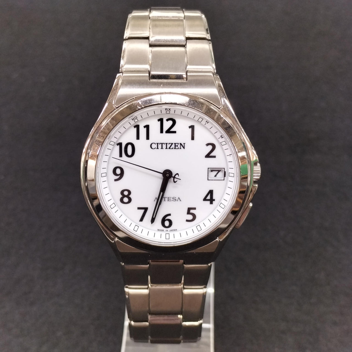CITIZEN Solar Radio-Controlled Wristwatch DWU02