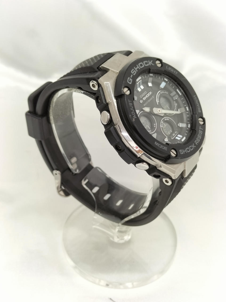 CASIO G-SHOCK GST-W300