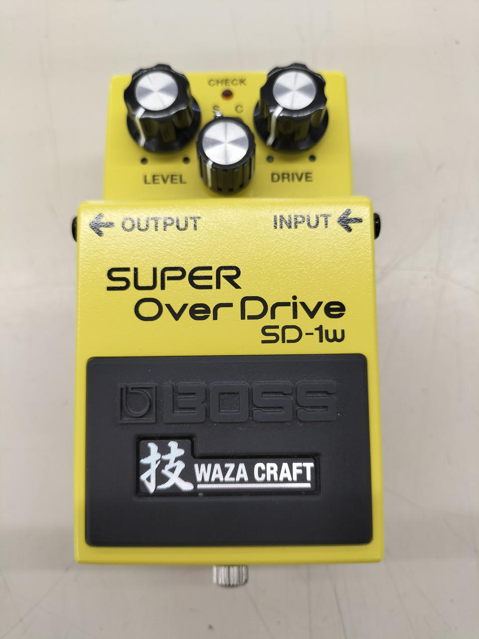 BOSS Effects pedal: SD-1w - Banzai Thrifting | BanzaiHobby