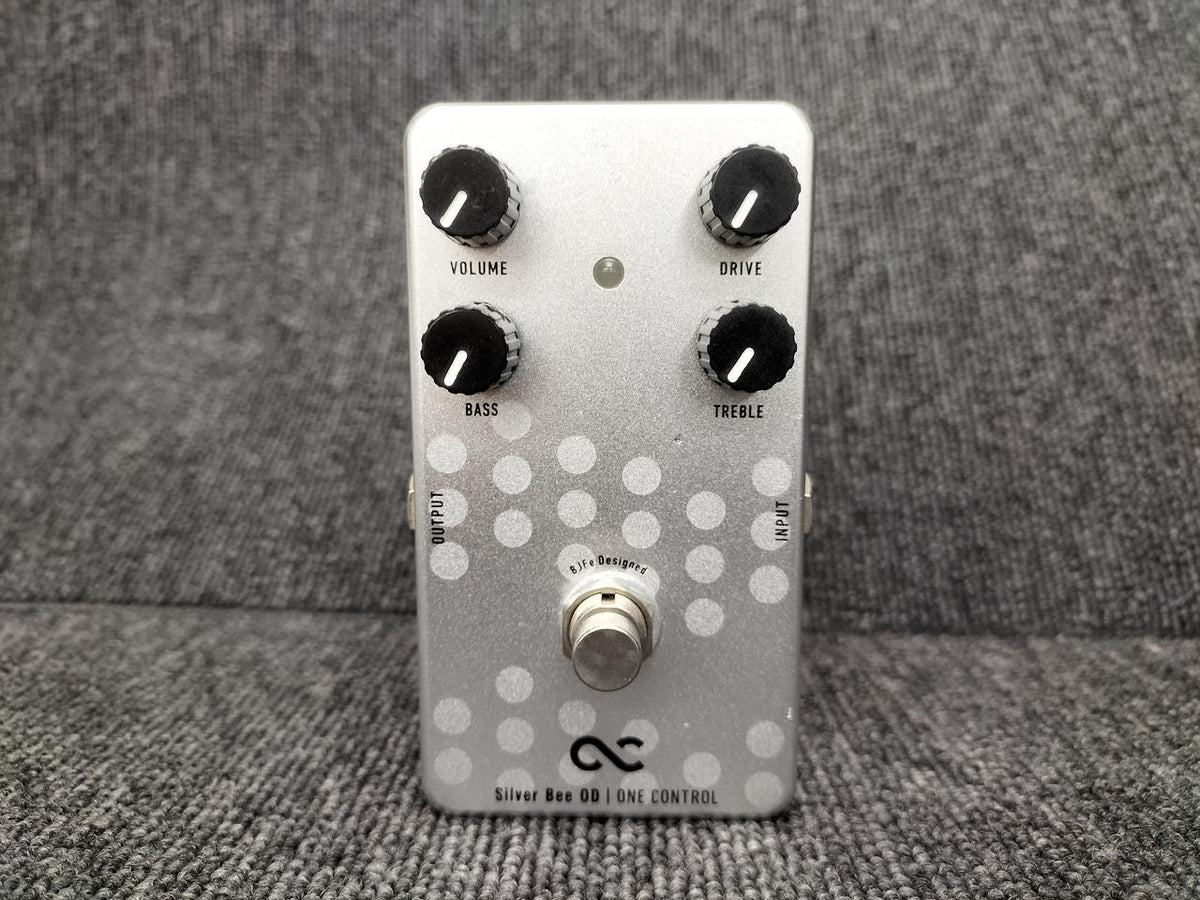 ONE CONTROL SILVER BEE OD SILVER BEE OD - Banzai Thrifting | BanzaiHobby