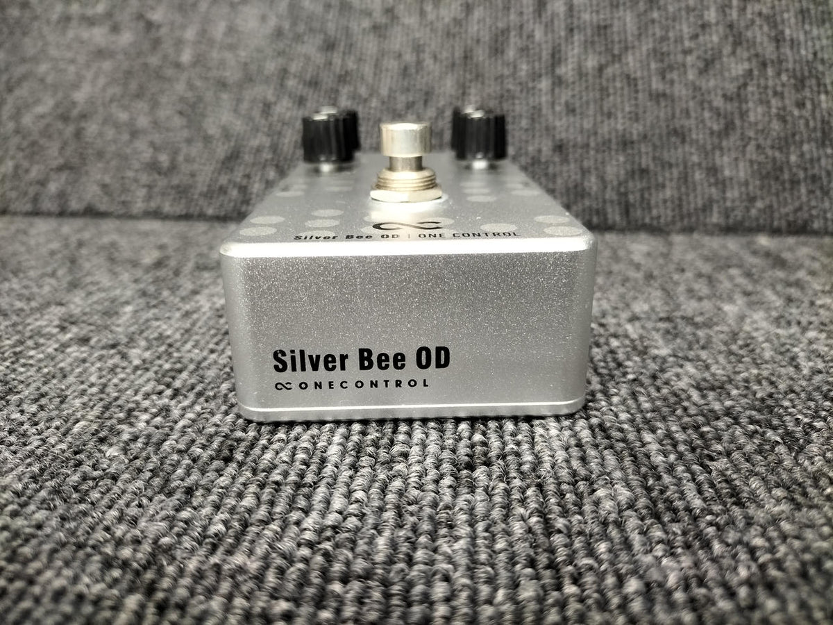 ONE CONTROL SILVER BEE OD SILVER BEE OD - Banzai Thrifting | BanzaiHobby