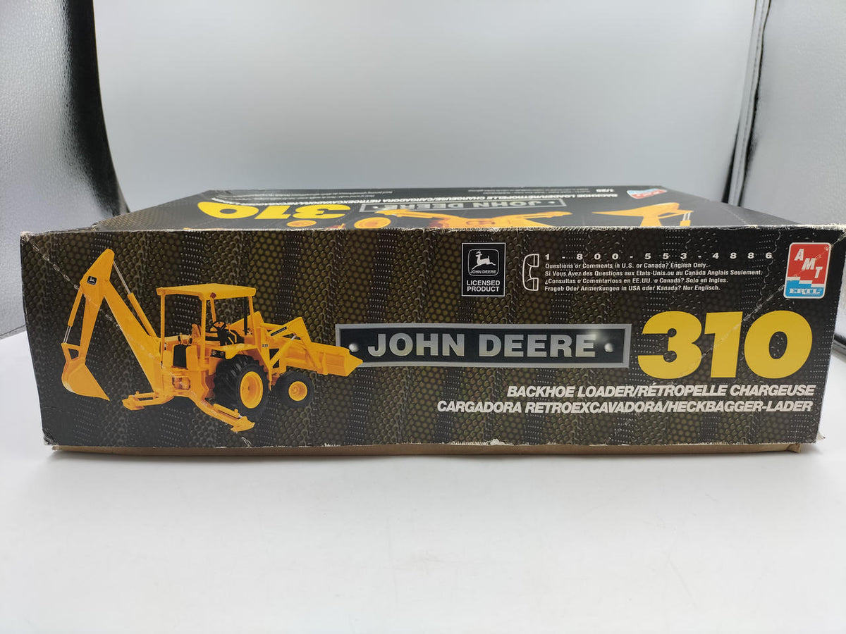 AMT ERTL 1/25 scale plastic model JOHN DEERE 310 - Banzai Thrifting | BanzaiHobby