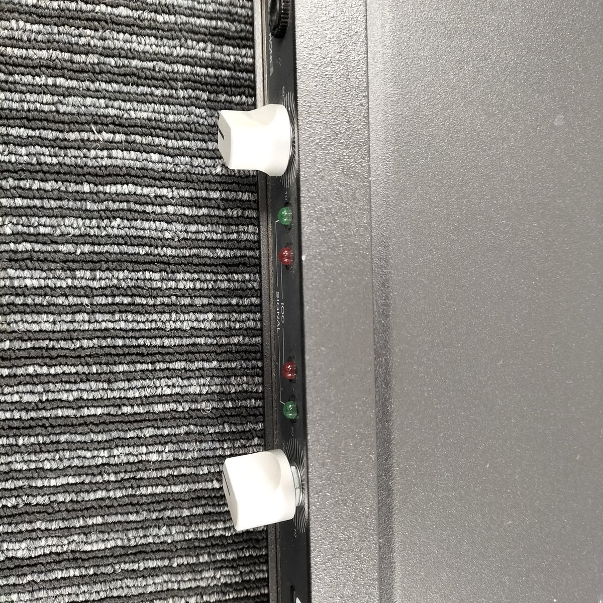 CROWN PA Power Amplifier [Junk Item] D-75A - Banzai Thrifting | BanzaiHobby