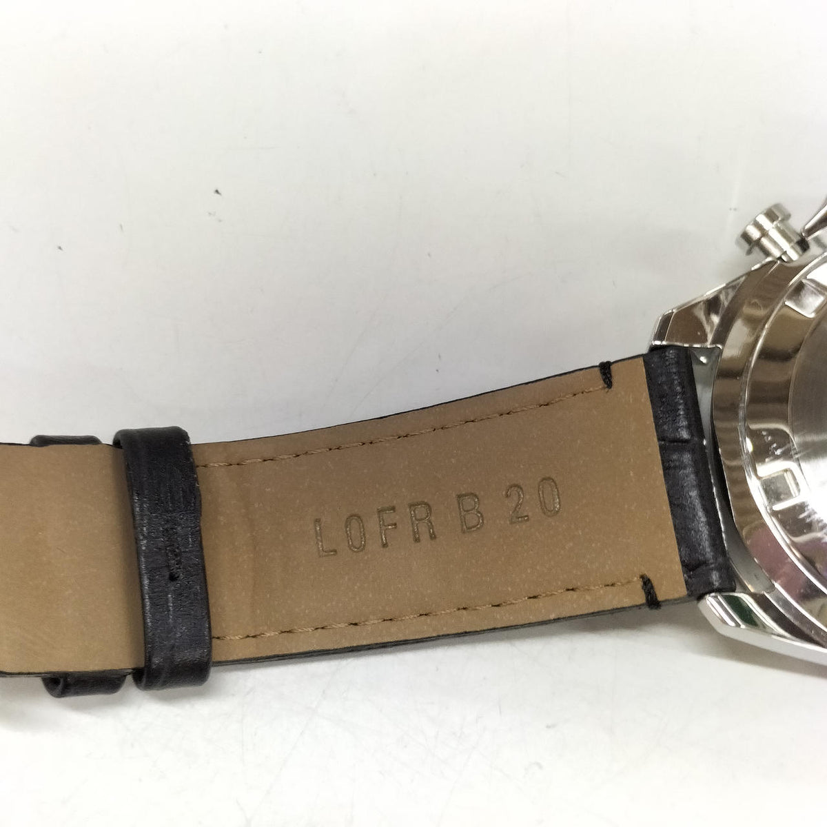 SEIKO Quartz Chronograph Wristwatch 8T63-00D0 - Banzai Thrifting | BanzaiHobby