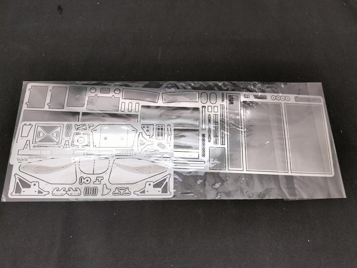 Model Factory Hiro Mazda 787B Garage Kit - Banzai Thrifting | BanzaiHobby