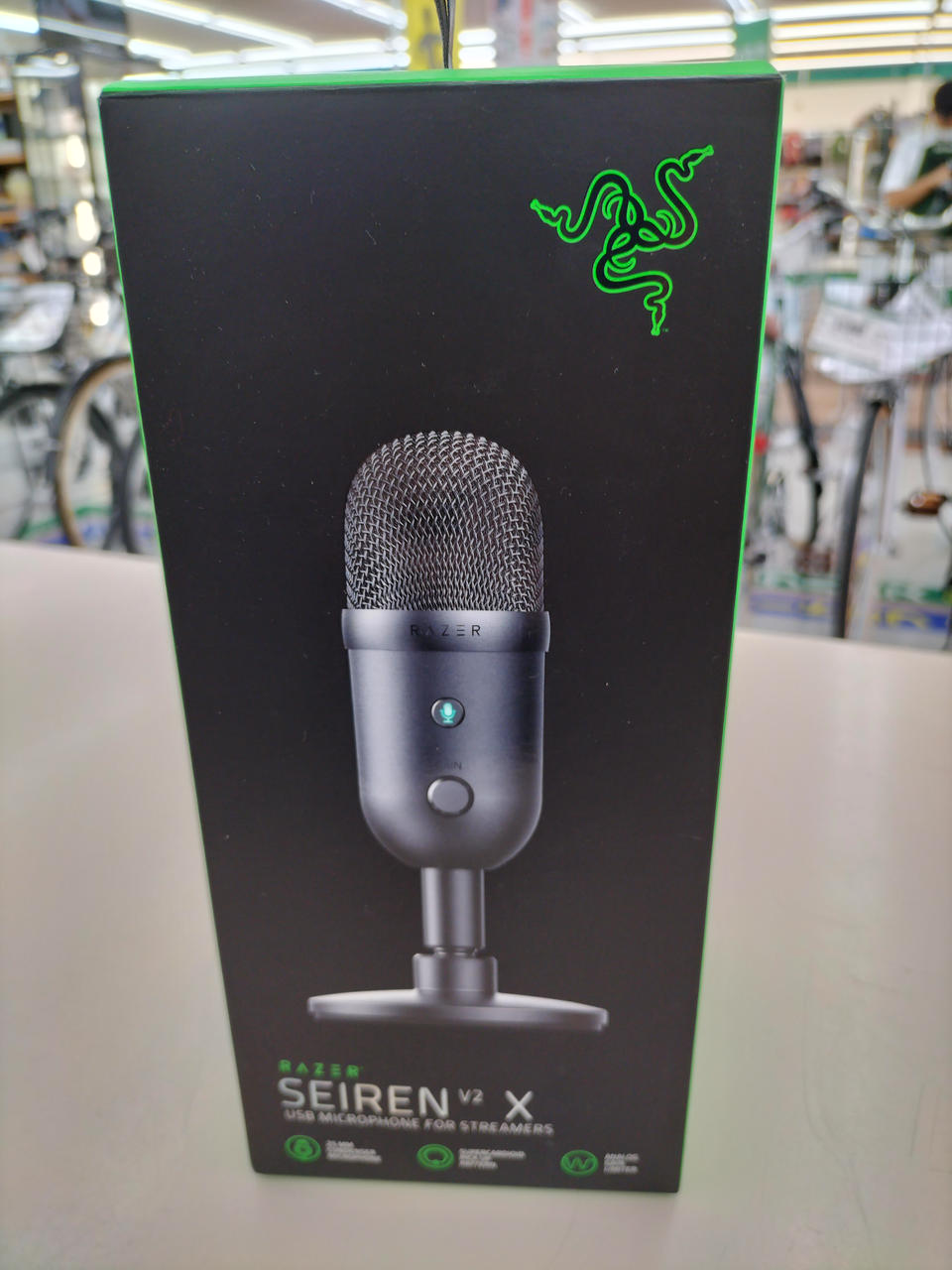 RAZER Condenser Microphone RZ19-04050100-R3M1 - Banzai Thrifting | BanzaiHobby