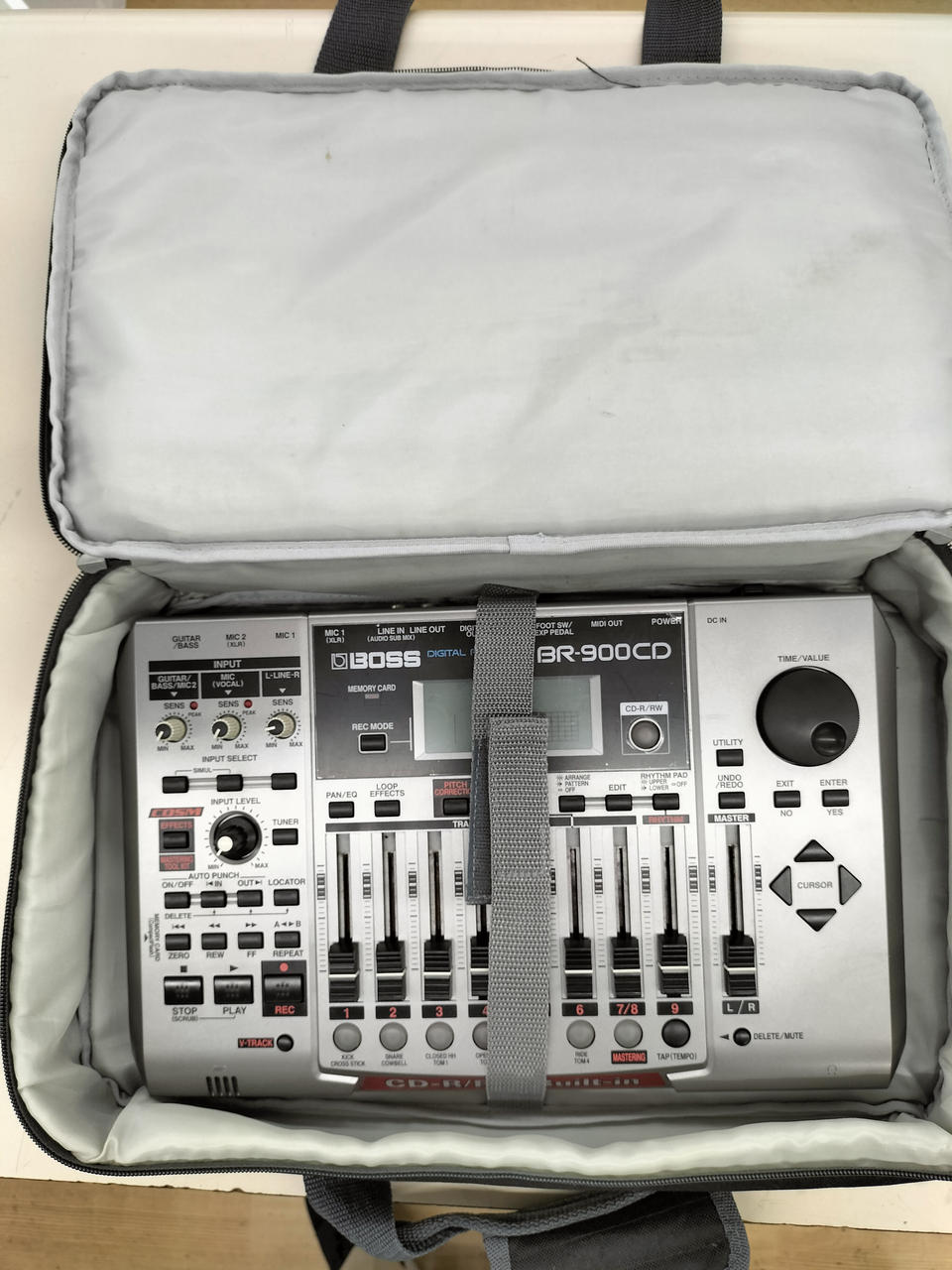 BOSS Digital MTR BR-900CD - Banzai Thrifting | BanzaiHobby