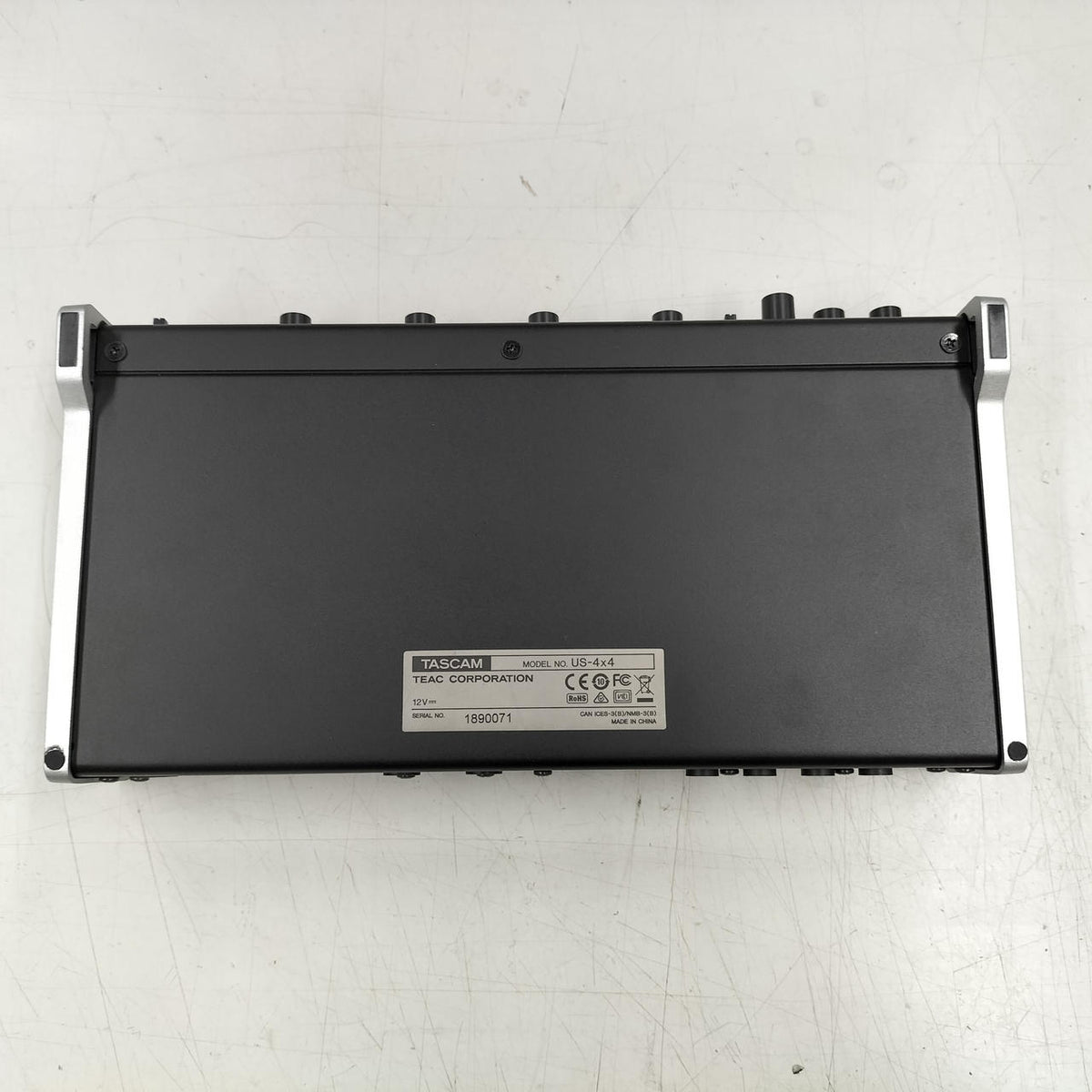 TASCAM Audio Interface: US-4X4 - Banzai Thrifting | BanzaiHobby
