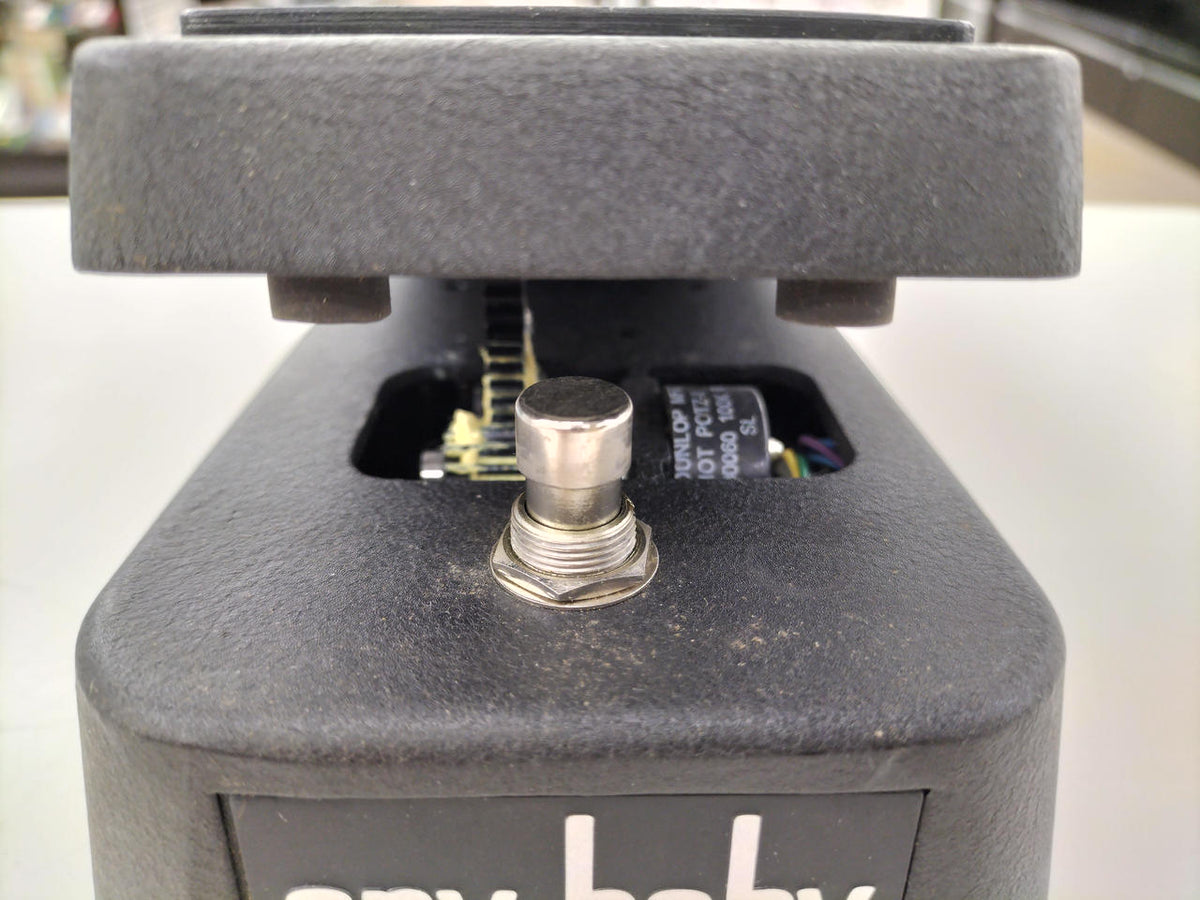 CRYBABY Wah Pedal GCB-95 - Banzai Thrifting | BanzaiHobby