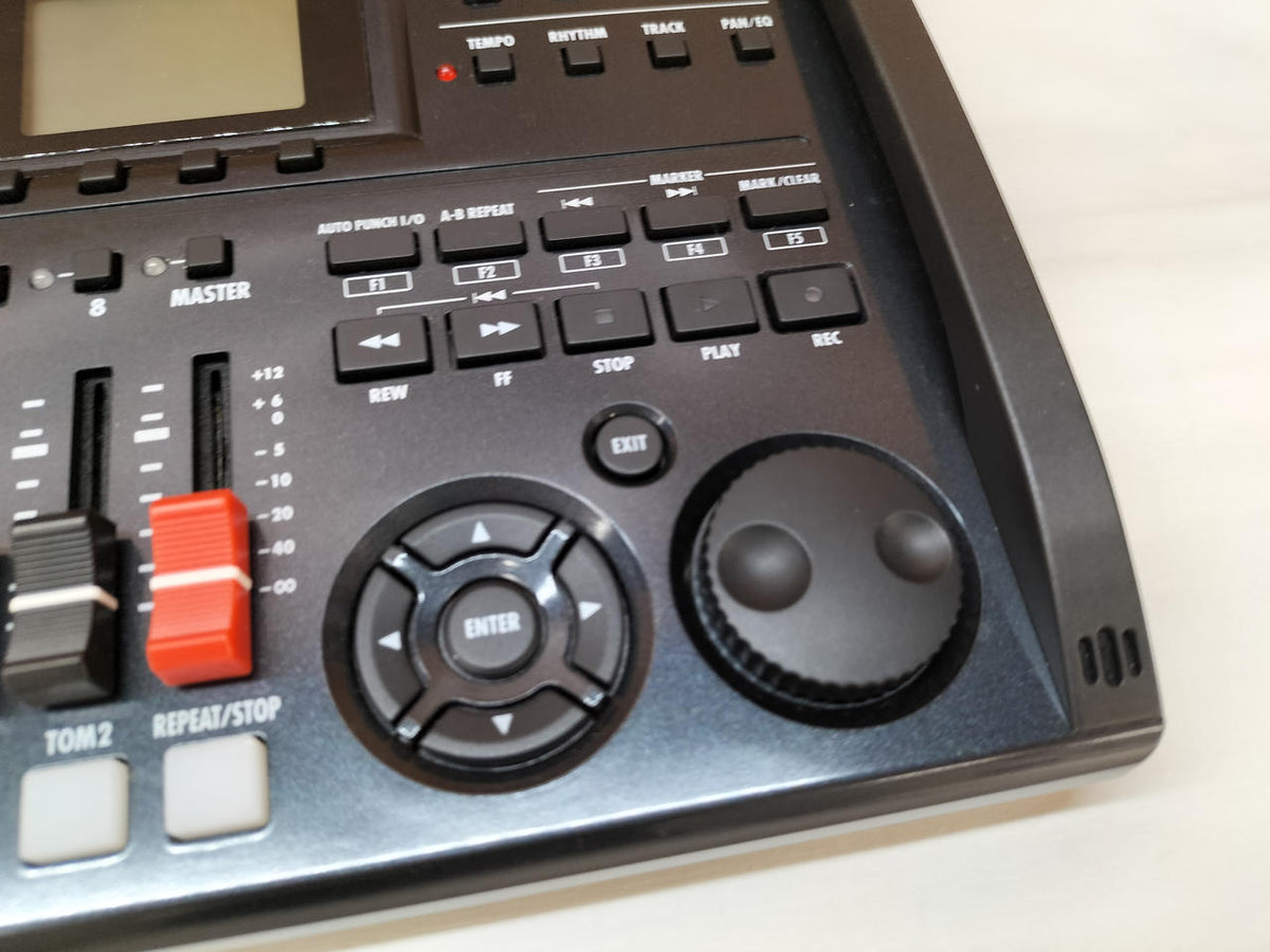 ZOOM MTR R8 - Banzai Thrifting | BanzaiHobby
