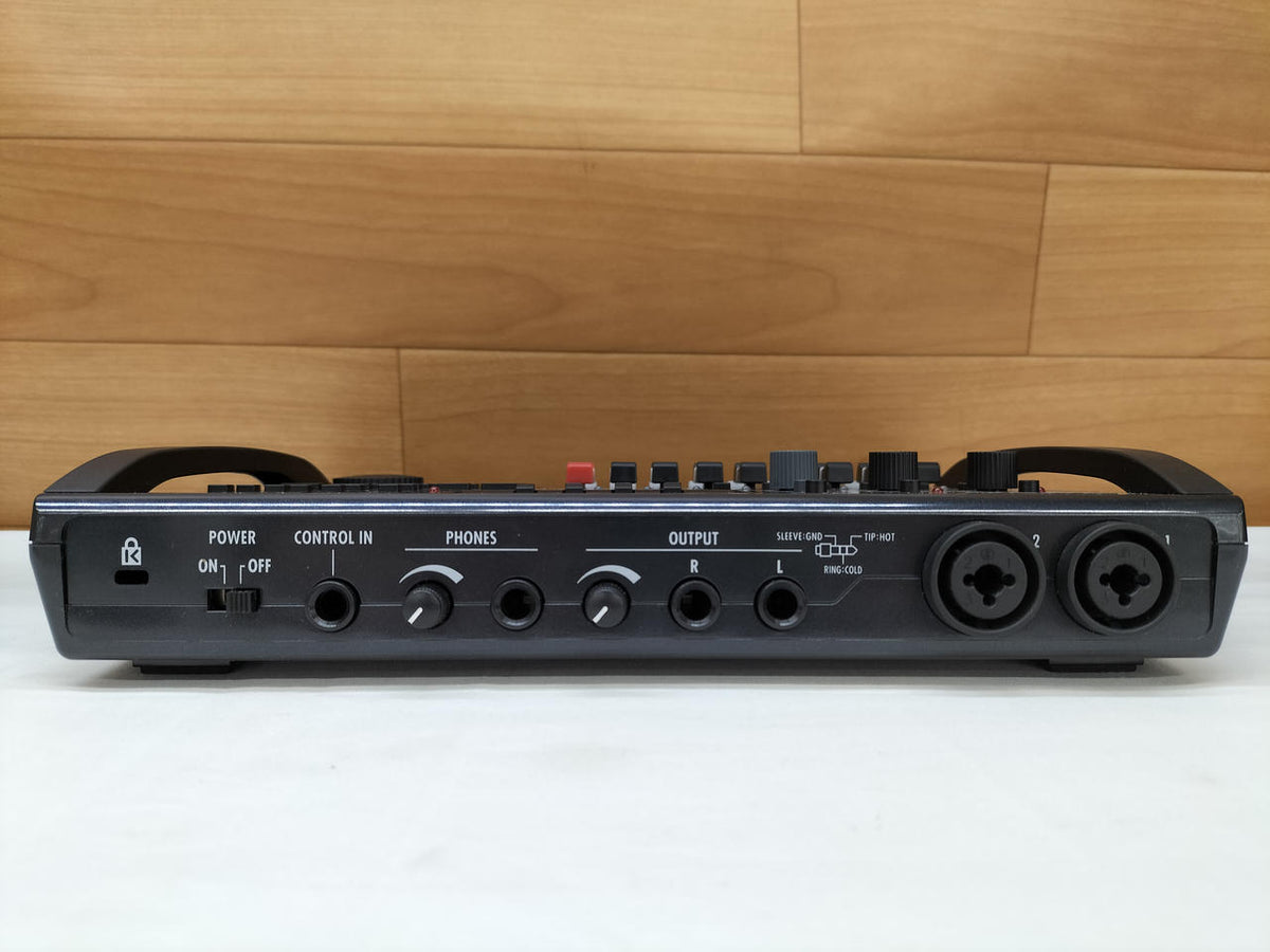 ZOOM MTR R8 - Banzai Thrifting | BanzaiHobby