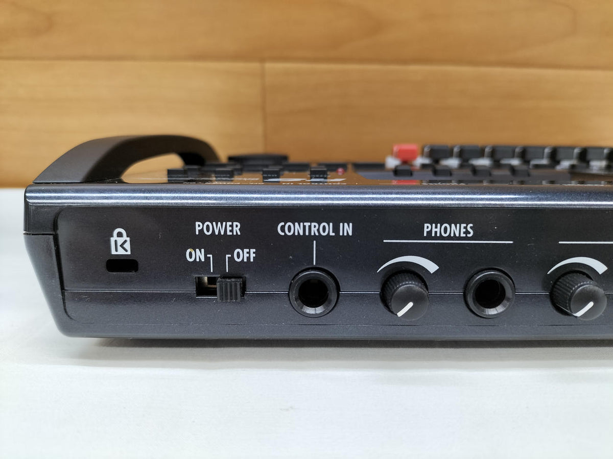 ZOOM MTR R8 - Banzai Thrifting | BanzaiHobby