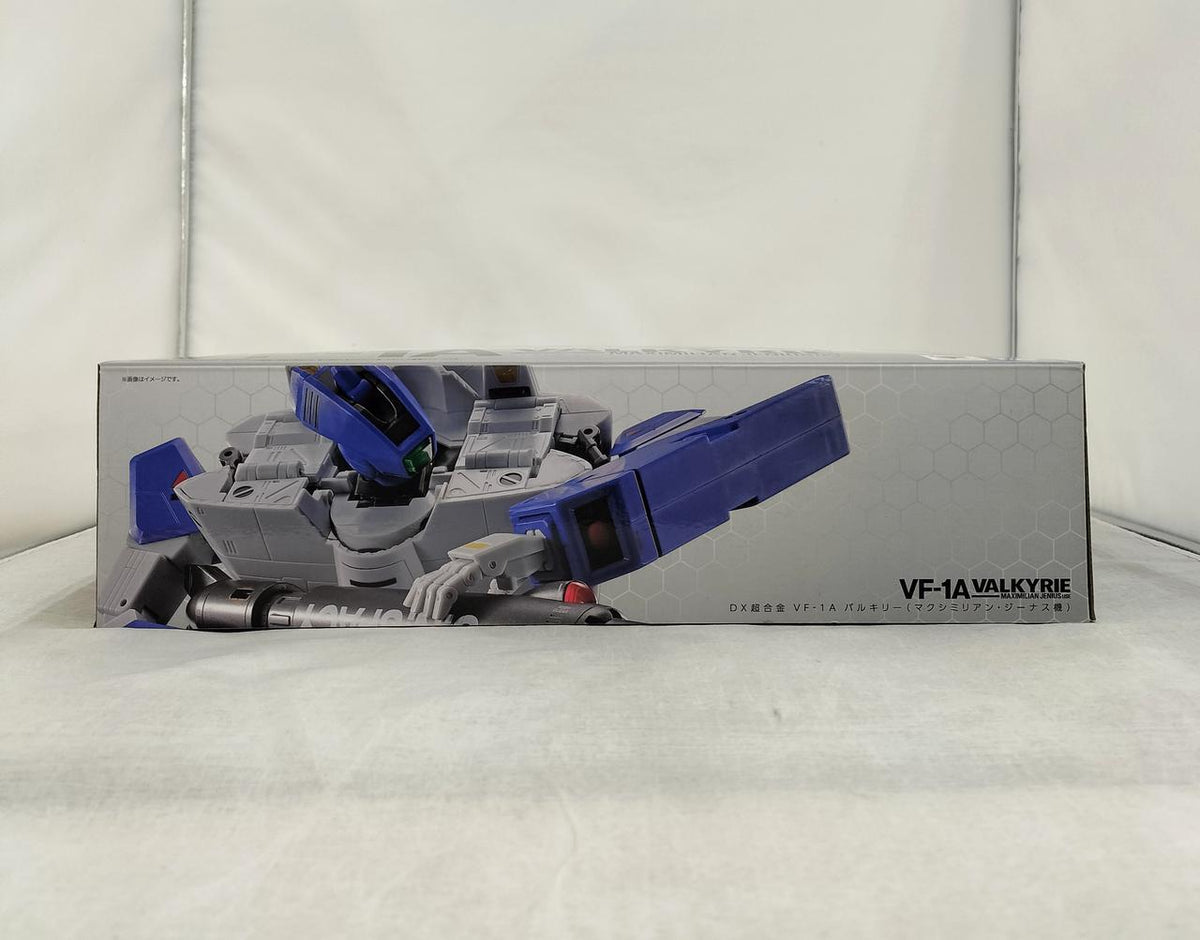 Bandai Spirits DX Chogokin Macross VF-1A Valkyrie