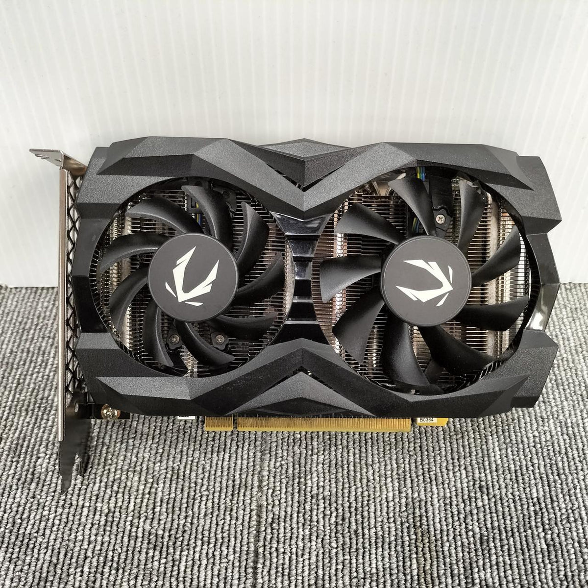 ZOTAC [FF Bench Completed] ZOTAC ZT-T16620H-10B ZT-T16620H-10B