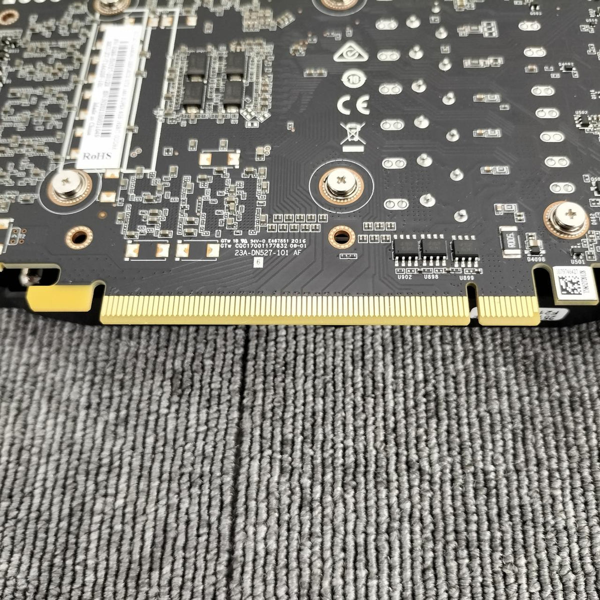 ZOTAC [FF Bench Completed] ZOTAC ZT-T16620H-10B ZT-T16620H-10B