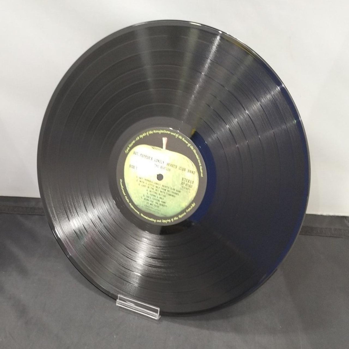 Records Record BEATLES - Lonely Hearts Club Band