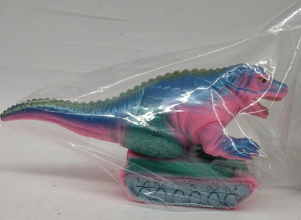 Yamanaya Sofubi Series Kaiju Land Tank Monster Dinosaur Tank (Pink) - Yamanaya Banzai Hobby