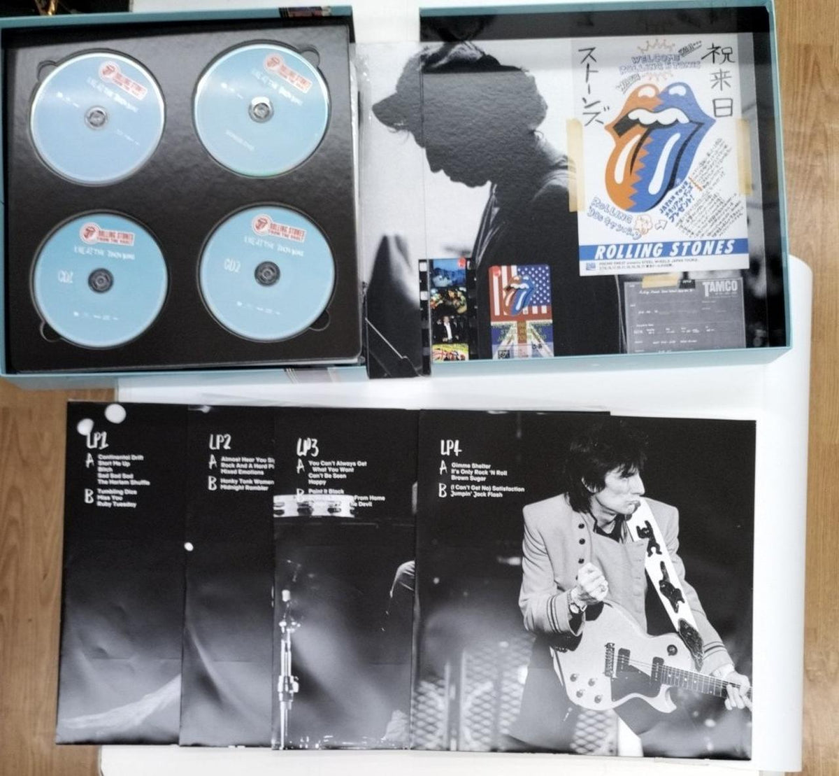 WARD RECORDS 'Live at the Tokyo Dome 1990' 'Live at the Tokyo Dome 1990'