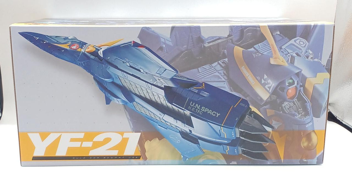 BANDAI DX Chogokin Macross Plus YF-21 (Guld Gore Bowman Unit)