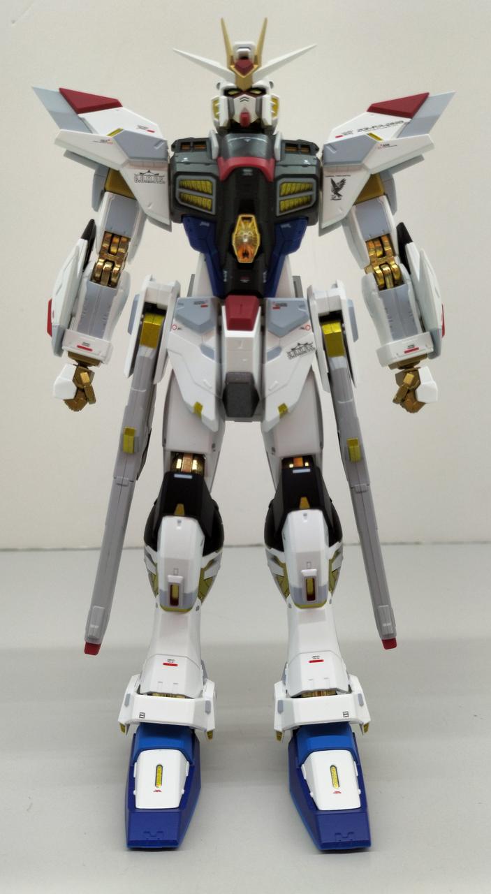 BANDAI Chogokin Mighty Strike Freedom Gundam