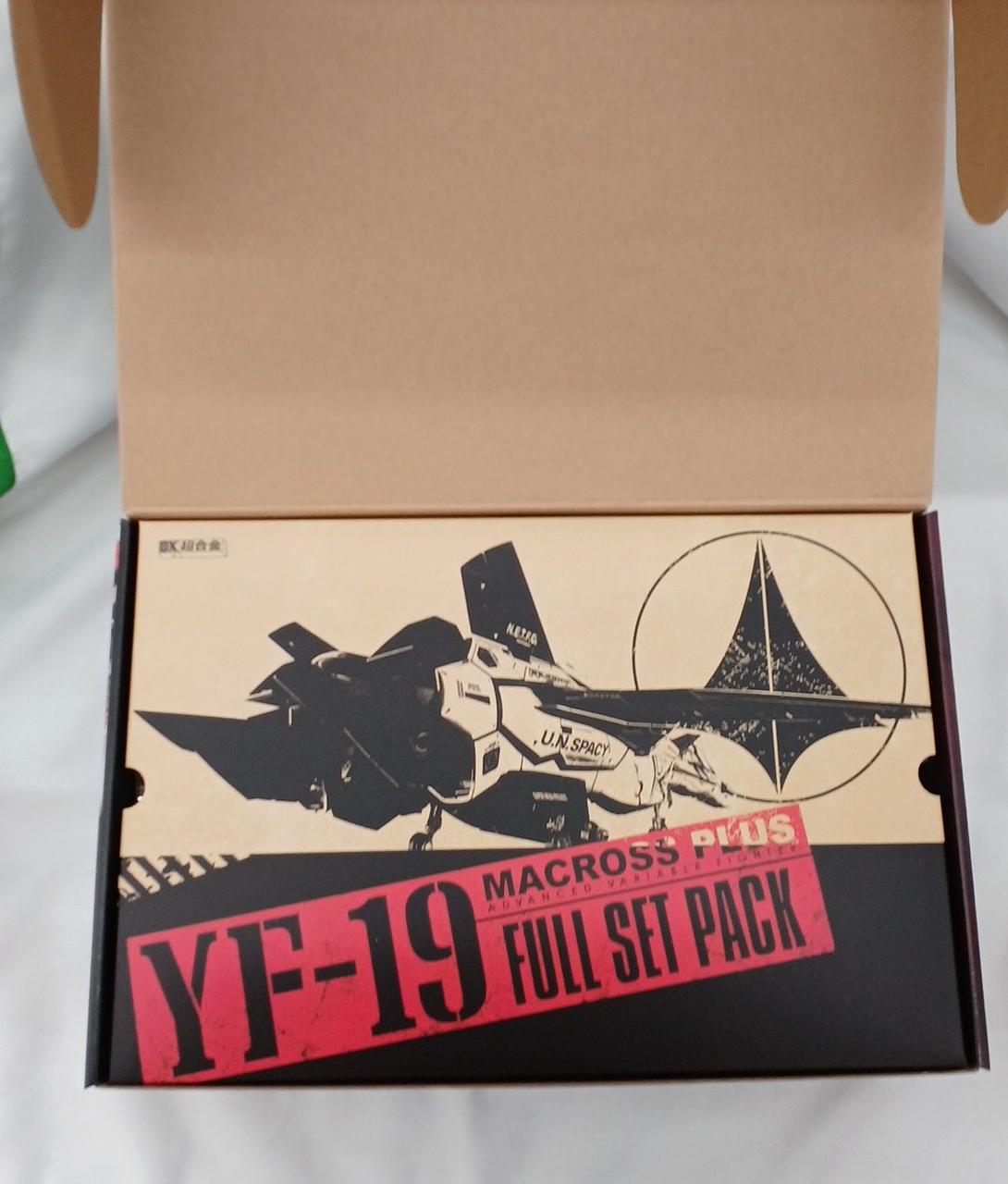 BANDAI DX Chogokin YF-19 Full Set Pack