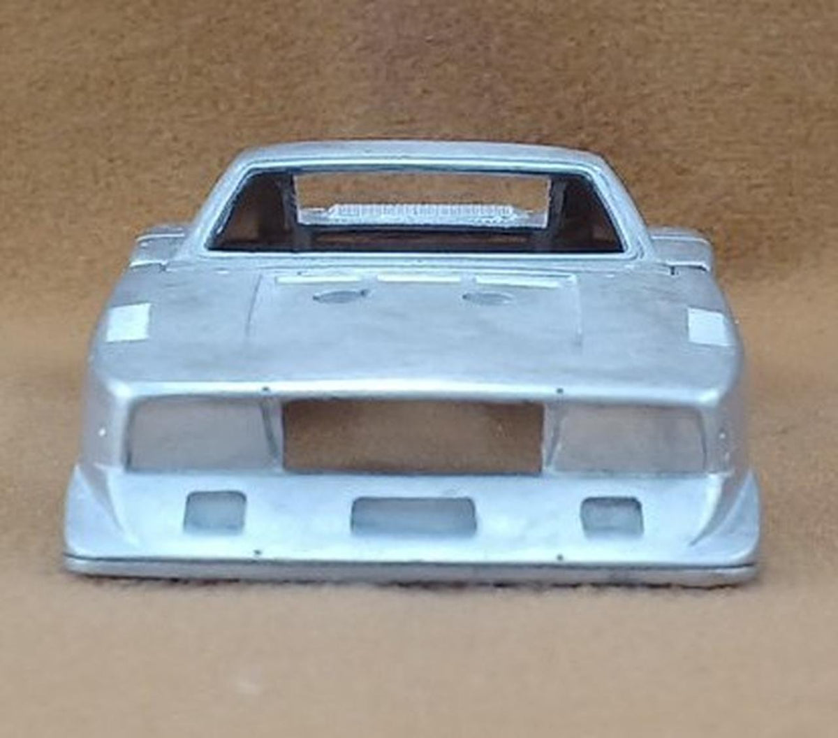 RACING43 1/43 Metal Kit BETA MONTECARLO TURBO MARTINI - Banzai Thrifting | BanzaiHobby