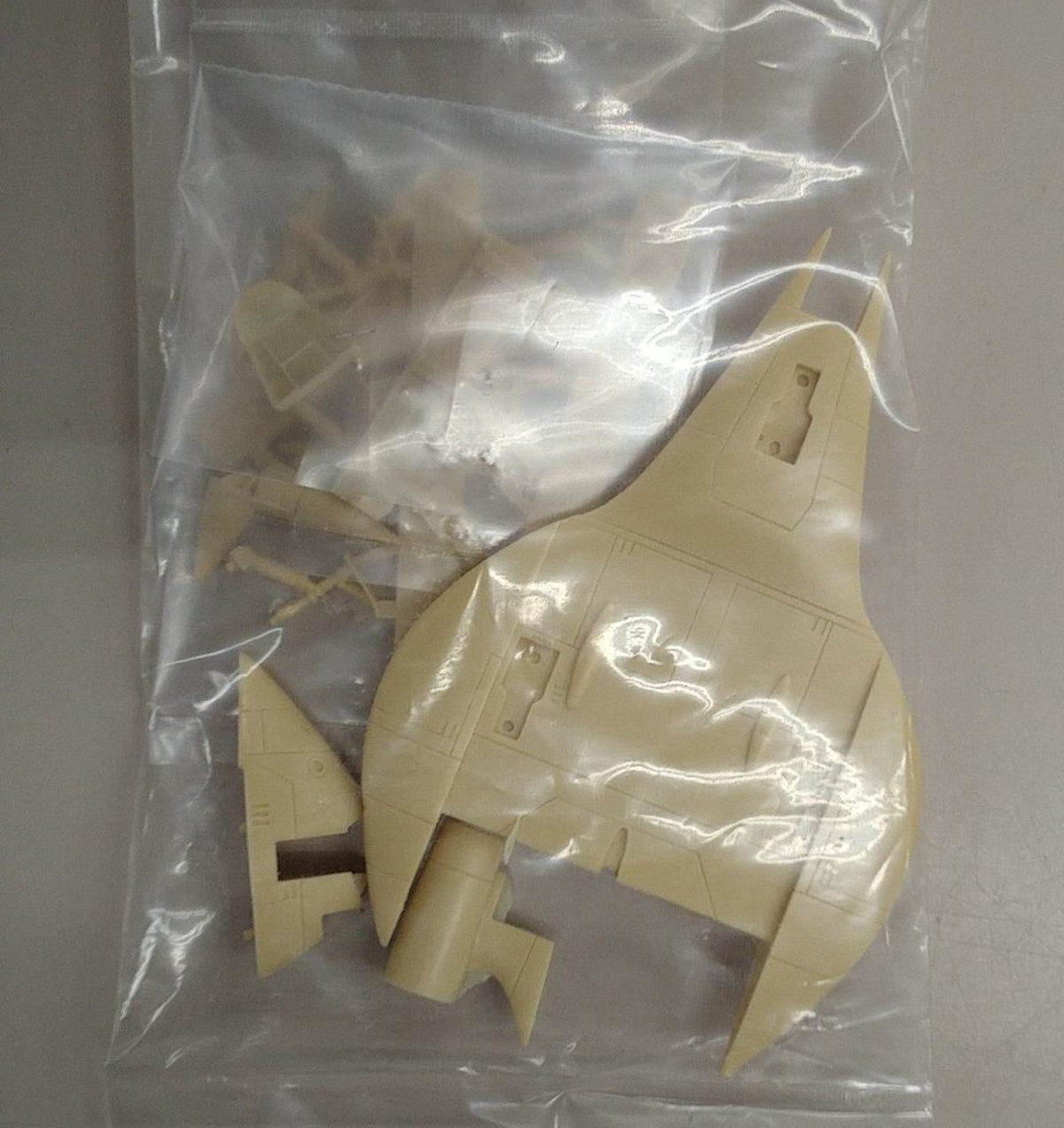 Ndoparaya Plastic Model Disc-Type Fighter Garage Kit - Banzai Thrifting | BanzaiHobby