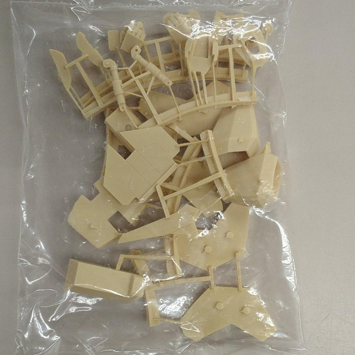 Ndoparaya Plastic Model 1/144 Barzam Garage Kit - Banzai Thrifting | BanzaiHobby