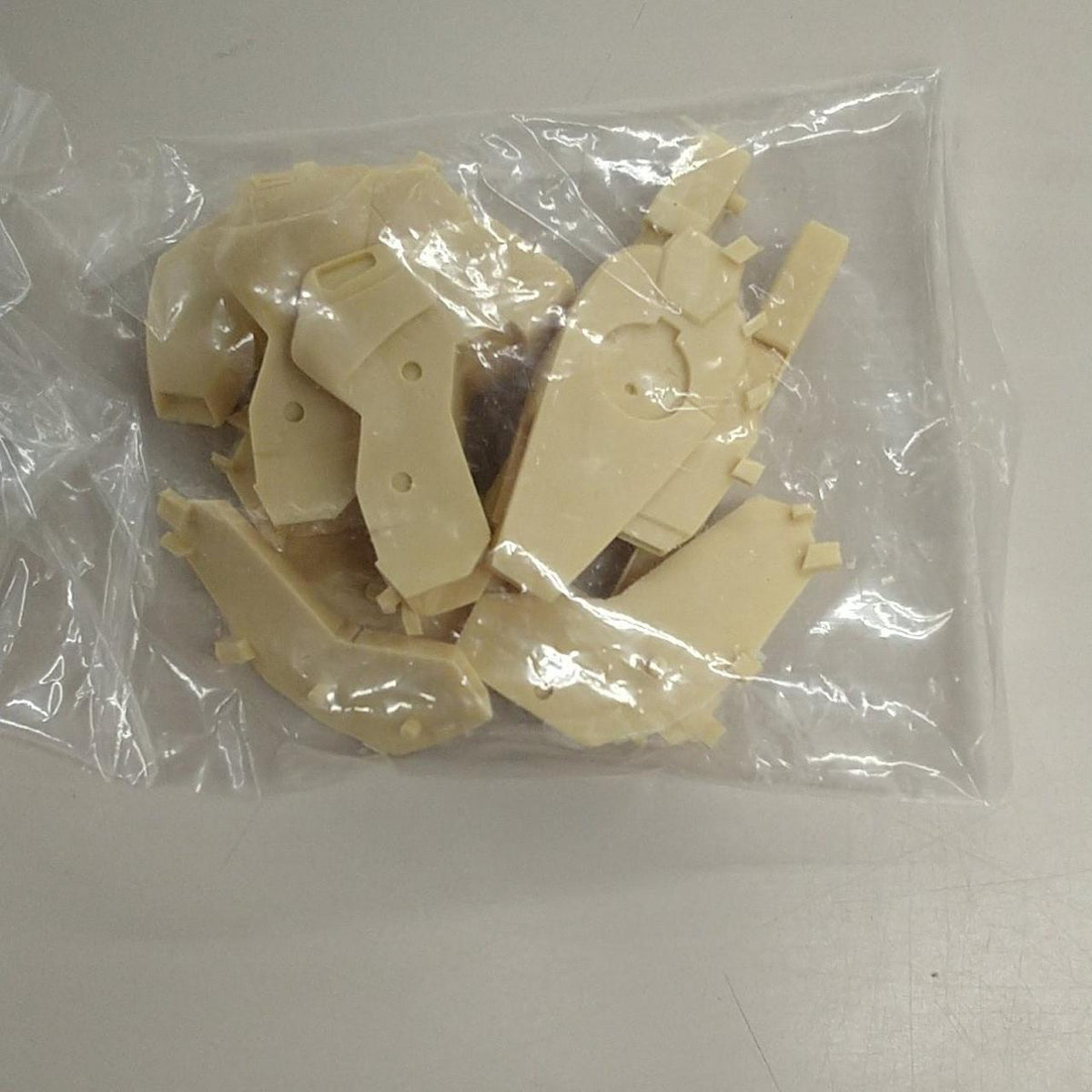 Ndoparaya Plastic Model 1/144 Barzam II Garage Kit - Banzai Thrifting | BanzaiHobby
